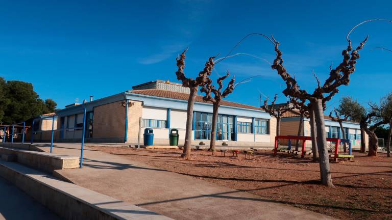 L’escola La Parellada de Santa Oliva tindrà la primera instal·lació solar fotovoltaica municipal. Foto: R. Urgell