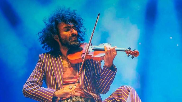 El violinista de origen libanés, Ara Malikian, ofrecerá su nuevo espectáculo en el Centre Cultural de Valls. Foto: Cedida