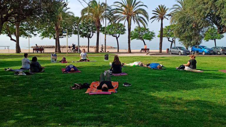Les classes de ioga se celebraran al Parc de la Llosa. Foto: Cedida
