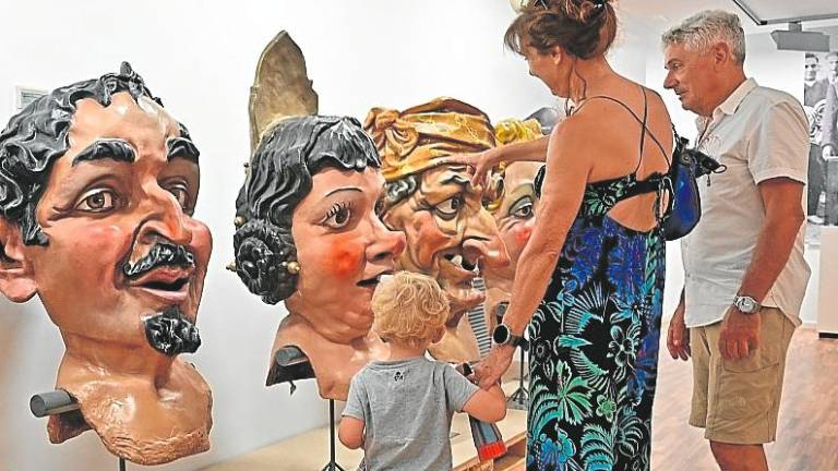 Els Nanos també ocupen una de les sales del CIMIR, que recull material que abans es mostrava al Museu d’Art i Història. Foto: A. González