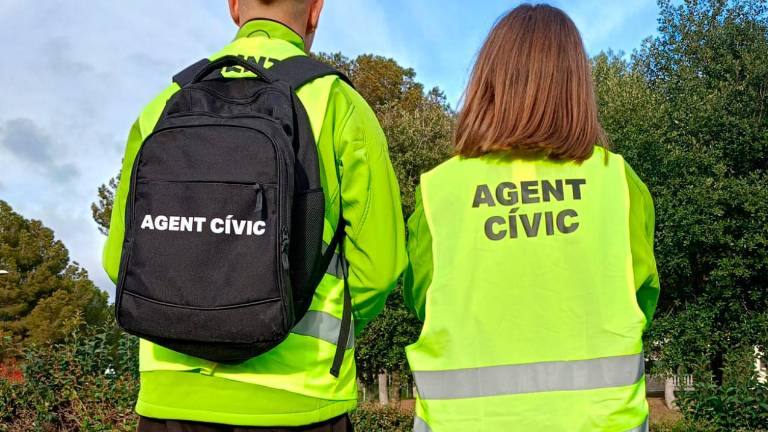 Dos agentes cívicos recorrerán las calles del municipio.