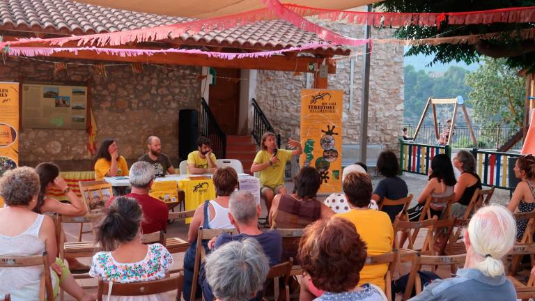 Presentació del quadern de l’Hort de les Salamandres a Querol. Foto: Roser Urgell