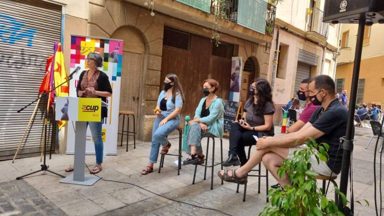 Durant l'acte d'aquest dissabte 5 de juny al Casal Despertaferro. Foto: CUP de Reus.