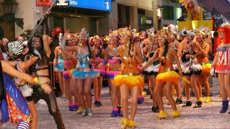 Imagen de archivo de una de las ediciones anteriores del carnaval de Sitges. Foto: Flickr