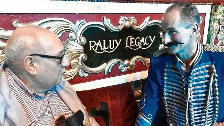 El tascaman Boada amb Jerzy Swider ‘Bigotis’ durant una visita del Circ Raluy Legacy a Tarragona el 2019. Foto: Eduard Boada i Aragonès