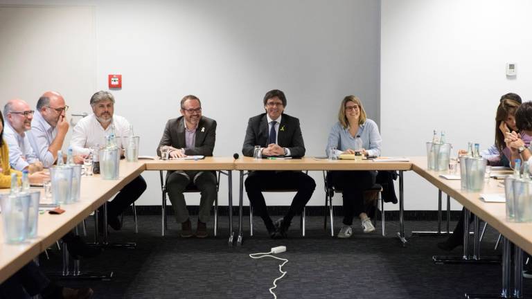 El grupo parlamentario del expresidente catalán Carles Puigdemont se ha reunido hoy en Berlín. FOTO: EFE