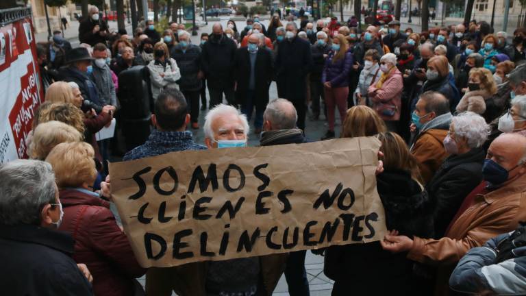 La protesta, esta mañana, en la Rambla de Tarragona. Foto: ACN