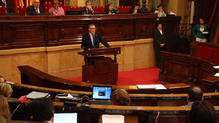 Pellicer, durante su intervención en el Parlament en 2011 para defender Reus como ‘Gran Ciutat’. FOTO: ACN