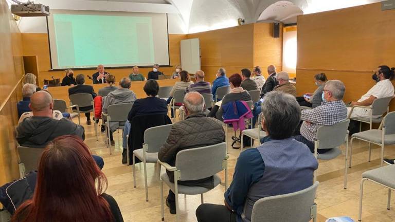 Imagen de la reunión del Ayuntamiento de Reus sobre las intervenciones en la vía pública de la ciudad. Foto: Cedida