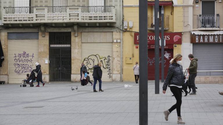 Pimec Tarragona alerta que los comerciantes están al límite y que tras Semana Santa vendrán los cierres. Foto: Pere Ferré