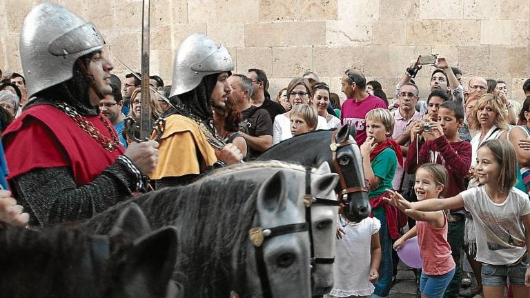 El ball de turcs i cavallets de Tarragona apadrinarà el de Valls. Foto: Pere Ferré