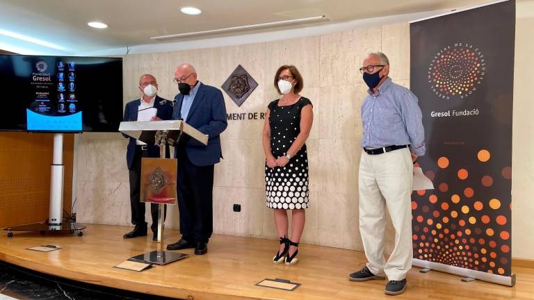 Emili Correig, Carles Pellicer, Patricia Terradellas y Robert Moragues durante la presentación del acto. FOTO: CEDIDA