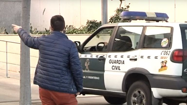 Vídeo: 30 independentistas de Tarragona se niegan a declarar ante la Guardia Civil