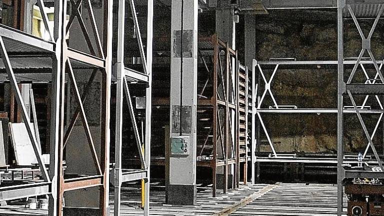 Imagen de archivo de las torres metálicas que se encuentran en el interior del no parking de Jaume I, en la Part Alta. FOTO: ARCHIVO DT