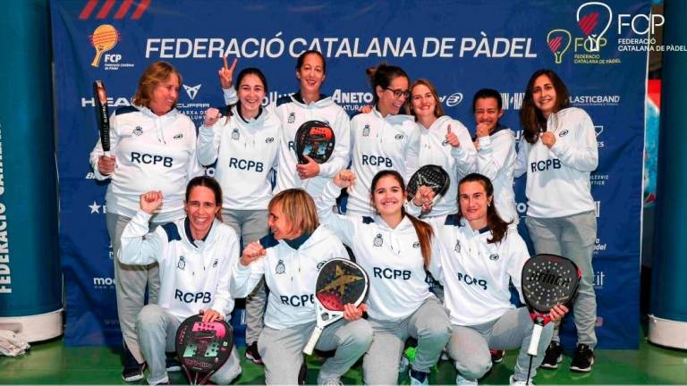 Equipo femenino del Polo, con Ari Sánchez, Anna Cortiles y Ainara Pozuelo. FOTO: FCP