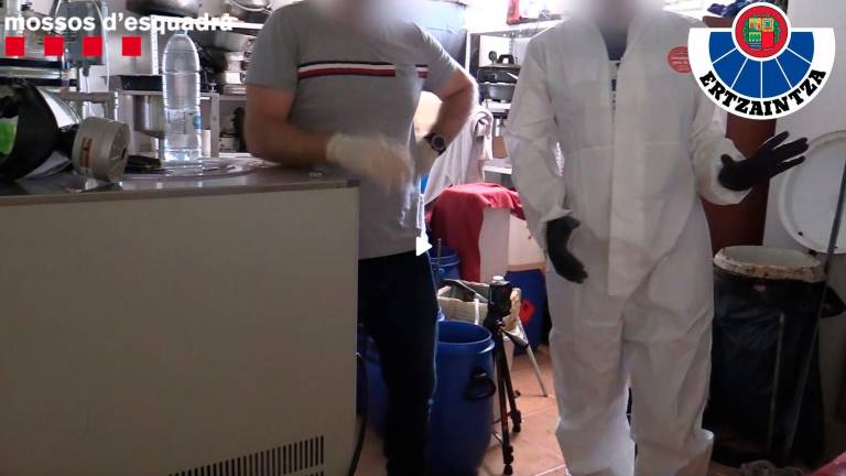 Desmantelado en Mont-roig el mayor laboratorio de droga sintética de Catalunya