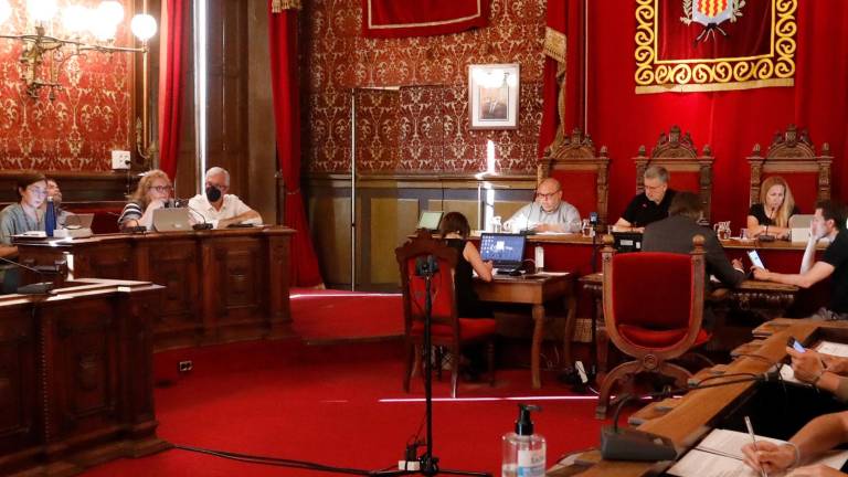 Ballesteros pide al juez que el alcalde Ricomà declare en el juicio de Inipro como testigo