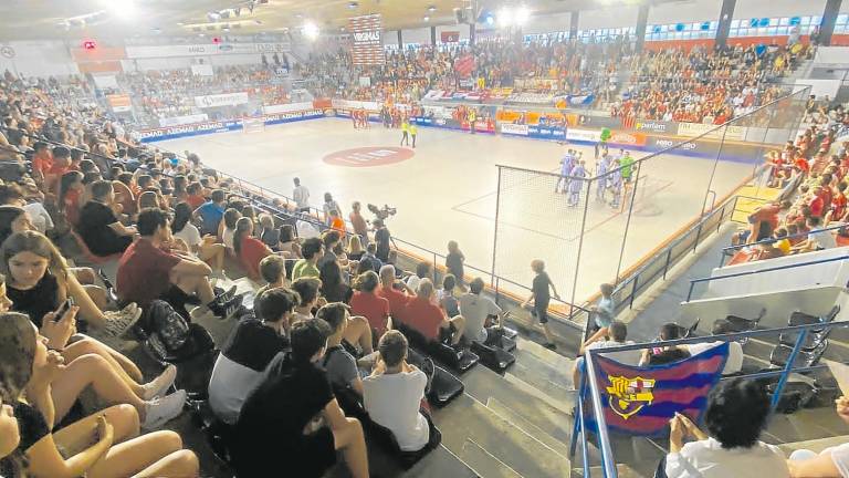 El Palau d’Esports del Reus Deportiu se ha llenado de público en las semifinales y en la final del play off. foto: Alfredo gonzález
