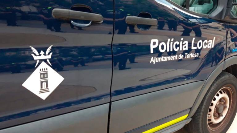Un vehículo de la Policía Local de Tortosa. Foto: Policía Local de Tortosa