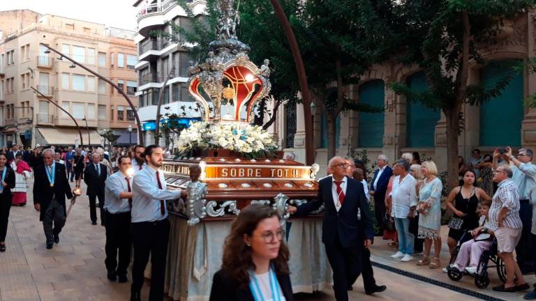 La processó en honor a la Verge de la Cinta, un dels actes més emotius de les festes. foto: Ajuntament de Tortosa