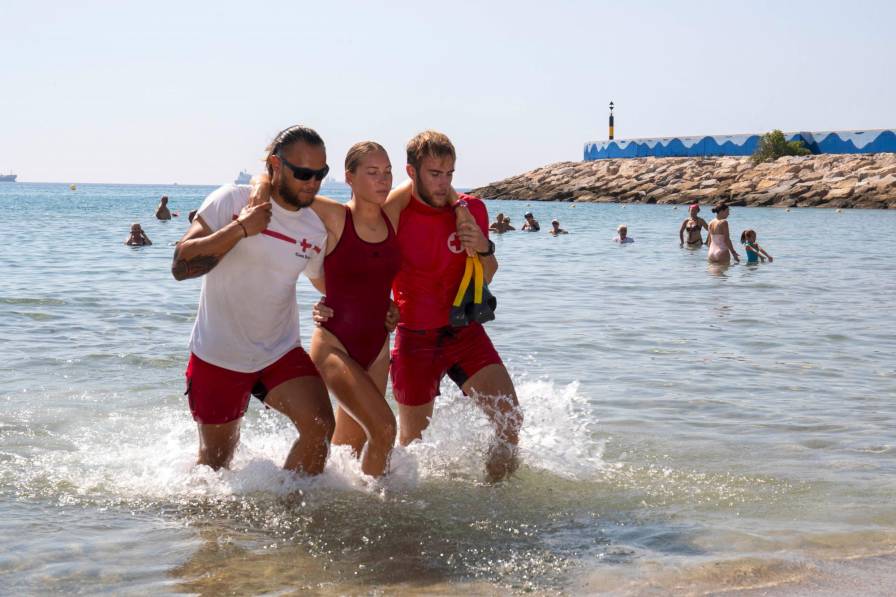 También se ha hecho un simulacro de rescate. Foto Tjerk van der Meulen/Ajuntament de Tarragona También se ha hecho un simulacro de rescate. Foto Tjerk van der Meulen/Ajuntament de Tarragona