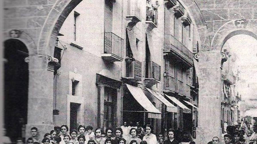 Una imatge de les festes de Sant Roc de l’any 1926. fOTO: Arxiu Poni Green / Tarragona antiga