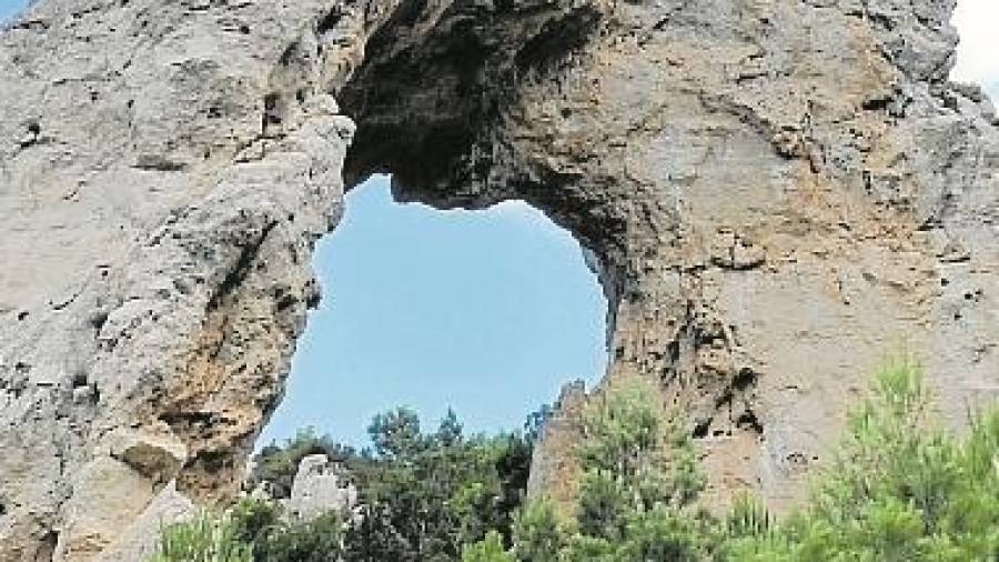 La Roca Foradada, en el Baix Ebre. Foto:&nbsp;Josep&nbsp;Gironès