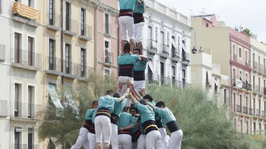 2de9 amb folre i manilles dels Castellers de Vilafranca l&rsquo;any passat. FOTO: Pere Ferr&eacute;