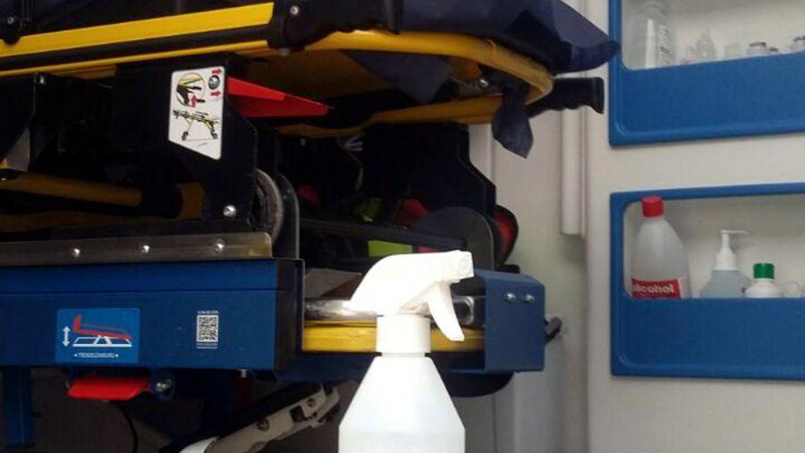 Plan cerrado del producto desinfectante denunciado por la CGT en una de las ambulancias. FOTO: CEDIDA
