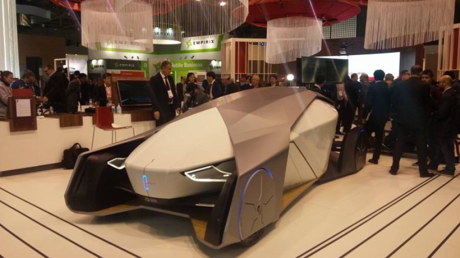 Un concept car de vehículo autónomo en el Mobile World Congress de Barcelona. Foto: DT