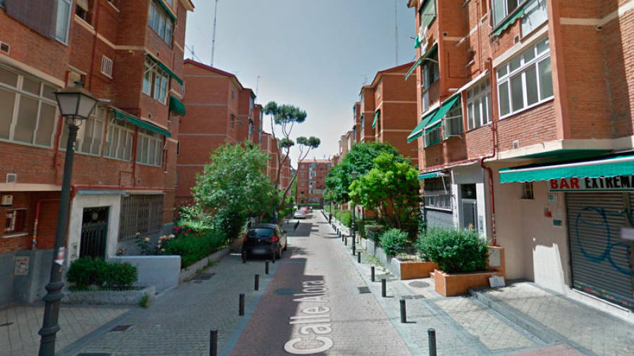 Los hechos ocurrieron en un piso de la calle Alora (en el distrito de Barajas) de Madrid. Foto: Google Maps
