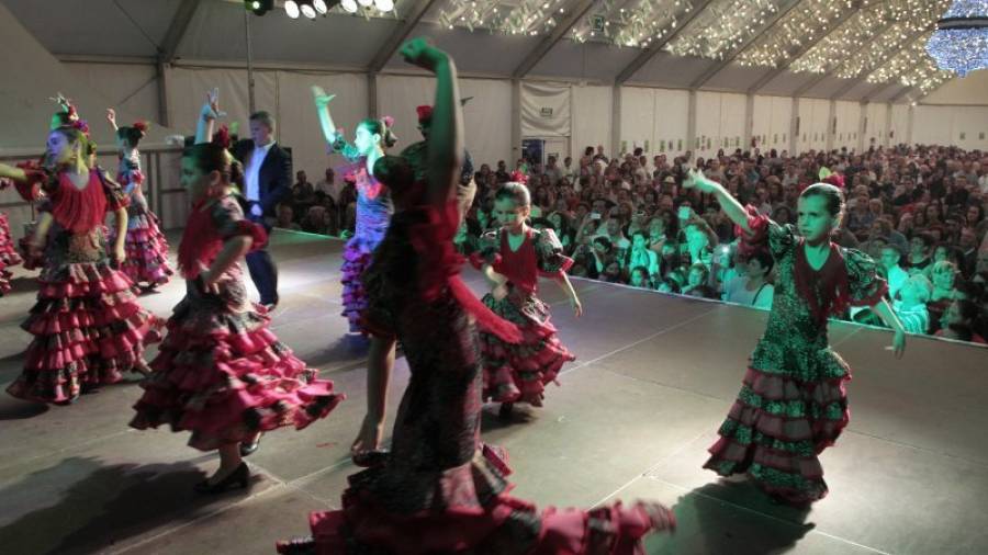 Una actuación sobre el escenario de la Feria de Abril de Bonavista, el año pasado. Foto: Pere Ferré