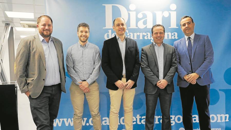 Los participantes. Desde la izquierda, Alfonso Ruiz, Joaquim Segura, Martí Rull, Marc Sánchez y Miguel García Colino. FOTO: Pere Ferré