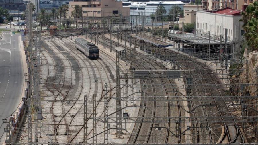 El Ayuntamiento de Tarragona solicitaba como mínimo eliminar una de las vías. Foto: DT