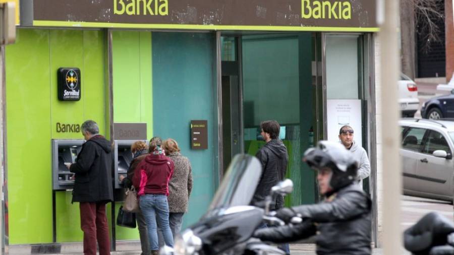 El afectado suscribió preferentes de Bankia en 2009 y ahora la Justicia le ha dado la razón. Foto: Lluís Milián