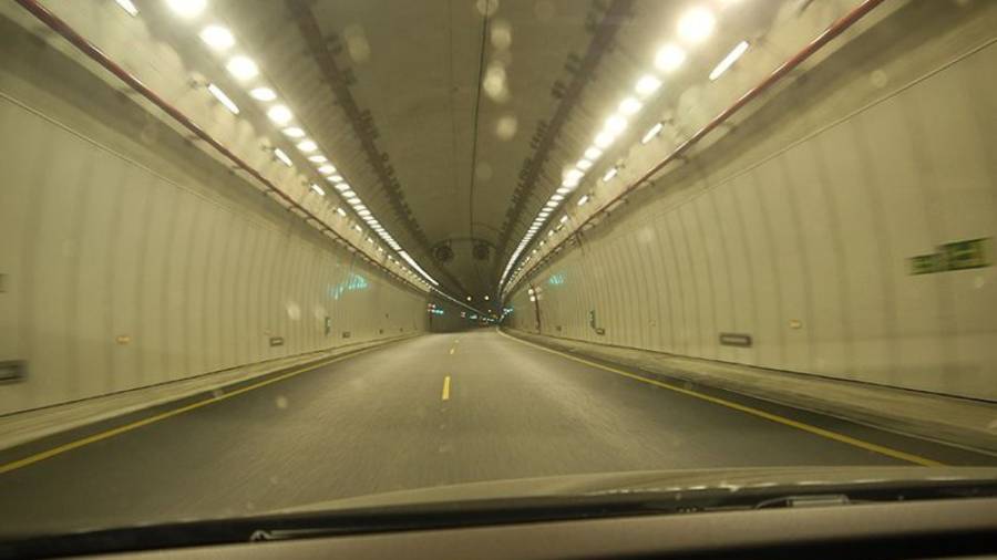 Conducir dentro de un túnel implica una serie de riesgos de los que no somos conscientes la mayoría de las veces.