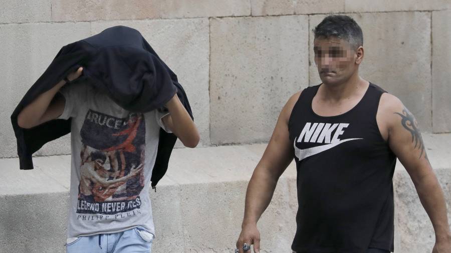 Acusats per la violació múltiple a Manresa a una menor de 14 anys, van a declarar el 8 de juliol. dalmau/efe