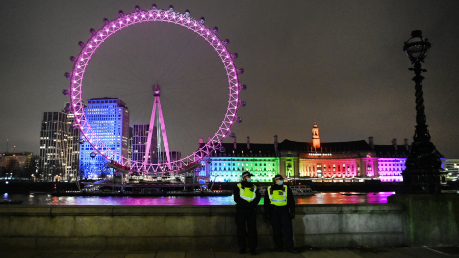 Imagen del London Eye iluminado. EFE