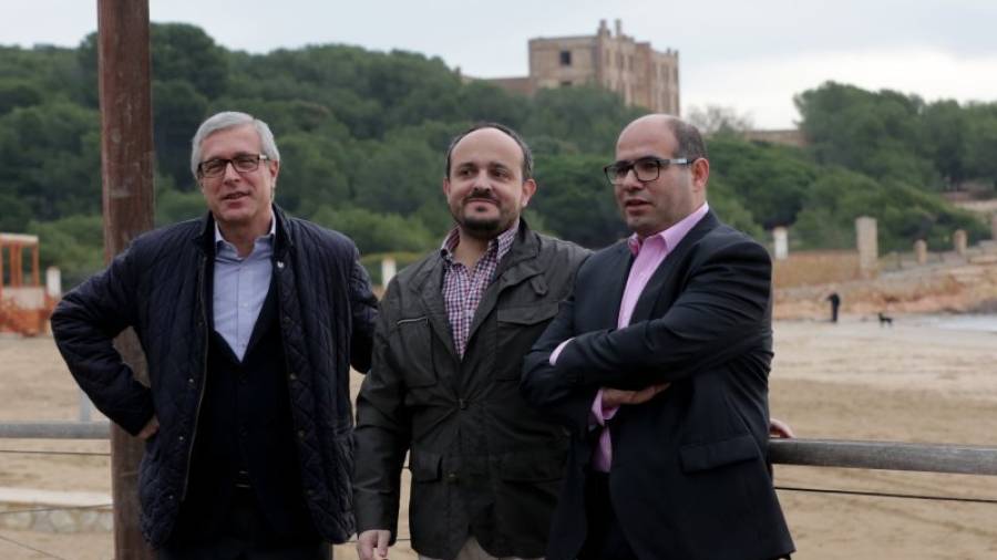 Josep Fèlix Ballesteros, Alejandro Fernández y Josep Maria Prats, el pasado . Foto: Lluís Milián