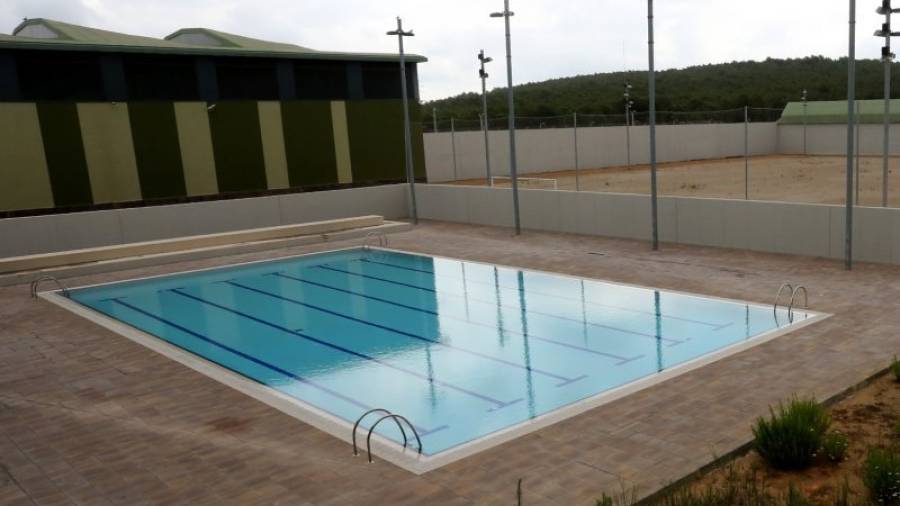 La piscina de la prisión de Mas d´Enric tiene las dimensiones de una olímpica. Foto: Lluís Milián