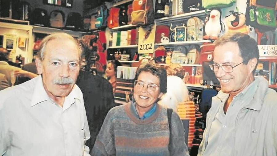 Gerard Verg&eacute;s, Zoraida Burgos i Frederic Mauri, el 2002. Foto: Conrad Duran