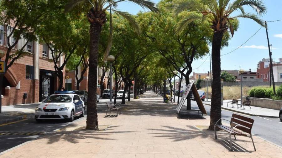 Imagen de archivo del paseo Mas Abelló, en el barrio Sant Josep Obrer. FOTO: A.GONZÁLEZ/DT