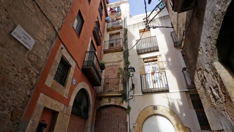 La zona urbana con mayor número de viviendas antiguas de Tarragona se concentra en la Part Alta. Foto: Lluís Milián