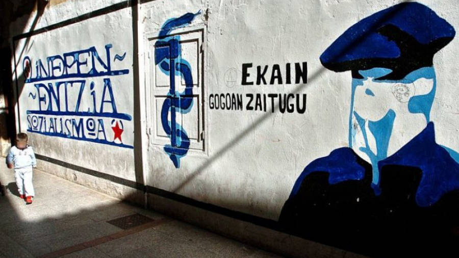 Mural a favor d'ETA. Foto: EFE