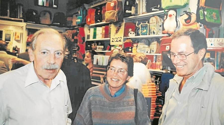 D&rsquo;esquerra a dreta: Gerard Verg&eacute;s, Zoraida Burgos i Frederic Mauri, el 2002. &nbsp;FOTO: Conrad Duran