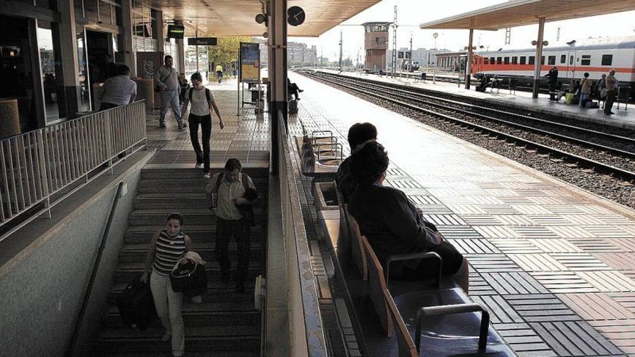 En la imagen, la estación de Renfe de Reus. FOTO: DT