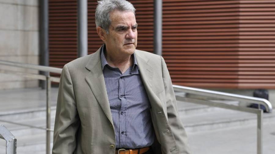 Márquez, gerente de Traiber, a su salida de los juzgados tras quedar en libertad bajo fianza. Foto: A. González