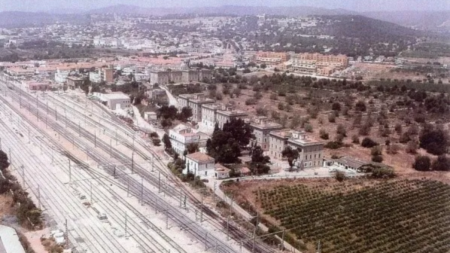 La colonia ferroviaria de Sant Vicenç de Calders.