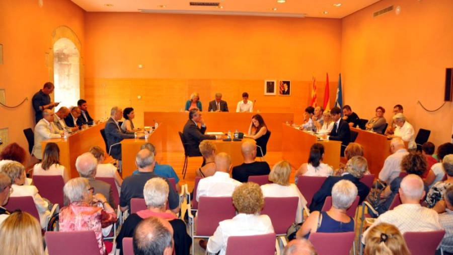 Imatge del plenari de constitució de l'Ajuntament de Torredembarra, el passat 13 de juny. Foto: ACN