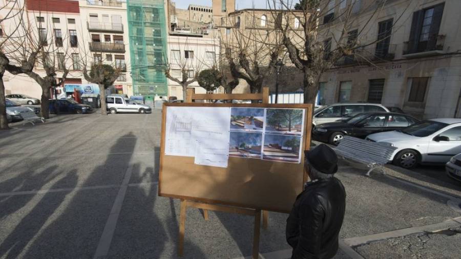 Les obres de remodelació de la plaça començaran en breu. Foto: Joan Revillas